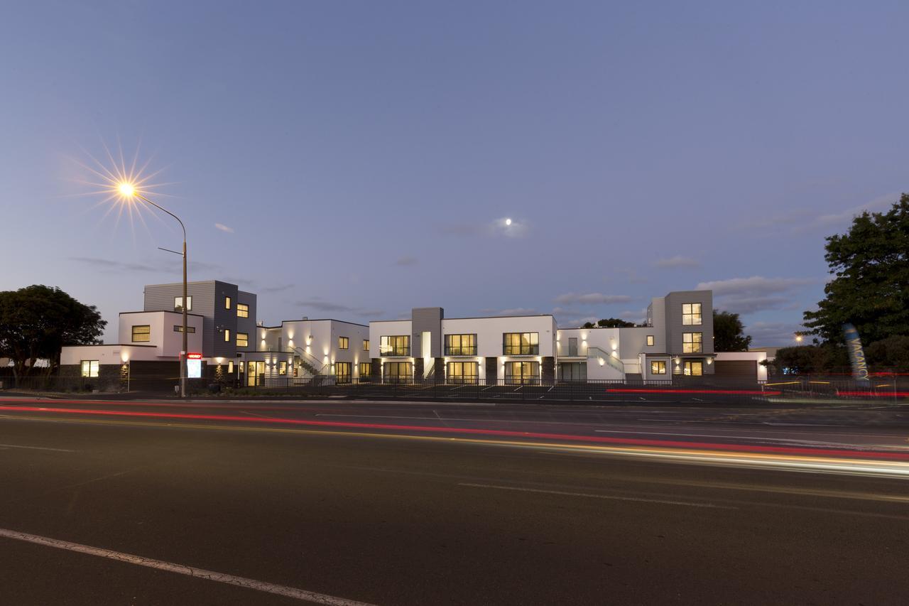 2 On Whiteleigh And 239 On Lincoln Motel Christchurch Exterior photo The new residential complex